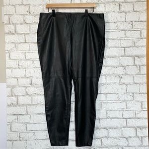 Reitmans Women’s Black Faux Leather Pants Size 18